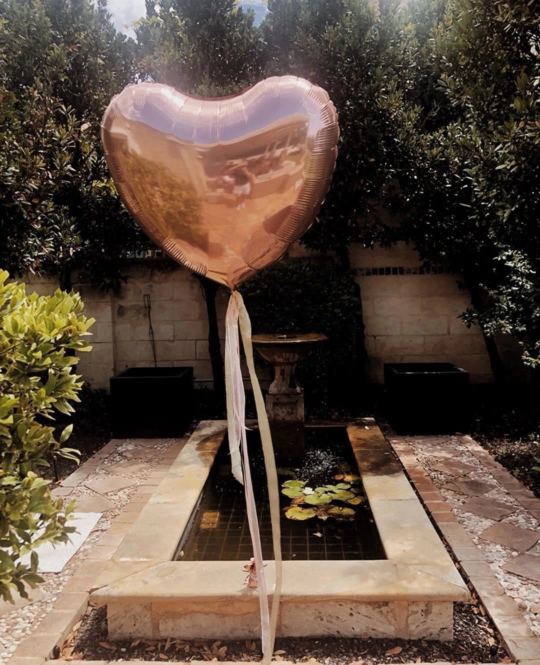 Jumbo Rose Gold Heart Foil Balloon