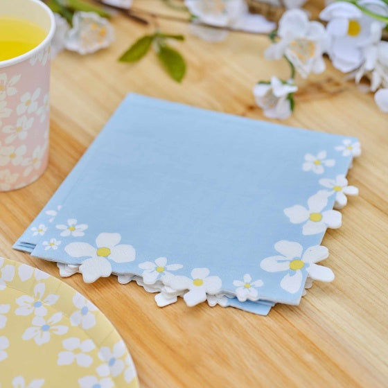 Ginger Ray Flower Edge Blue Napkins Pack of 16