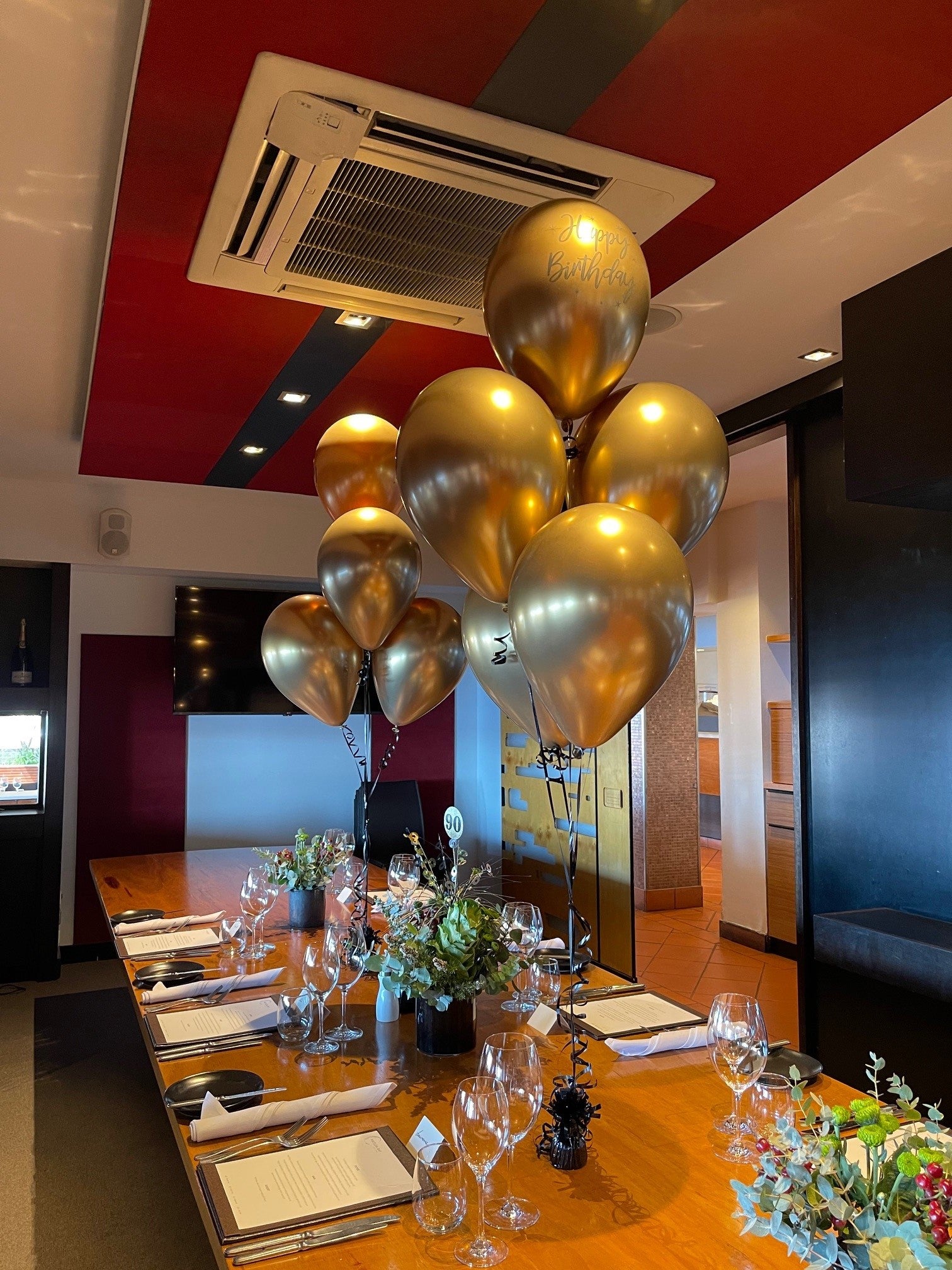 5 Helium Balloon Bouquet all Chrome