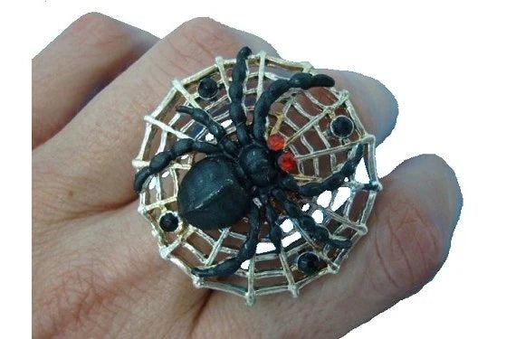 Spider Metal Ring